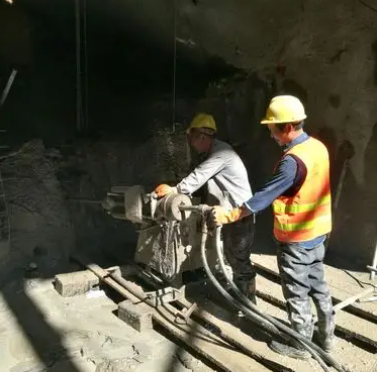 房山水下抗分散灌浆料特点 水下不分散注浆料介绍